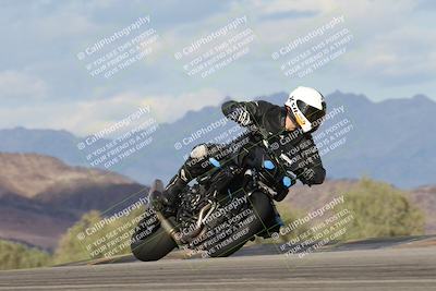 media/Nov-16-2025-Race Pace (Sun) [[8c5fa54630]]/Non Verified Riders (1st 20 Minutes)/7-Turn 9 Entry (210pm)/